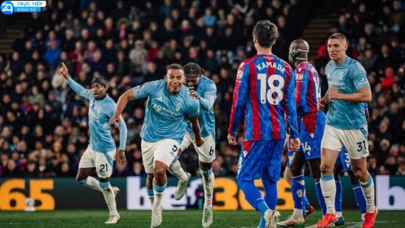 crystal-palace-cam-hoa-nottingham-1